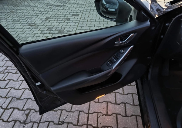 Mazda 6 cena 53999 przebieg: 186000, rok produkcji 2017 z Tuchola małe 466